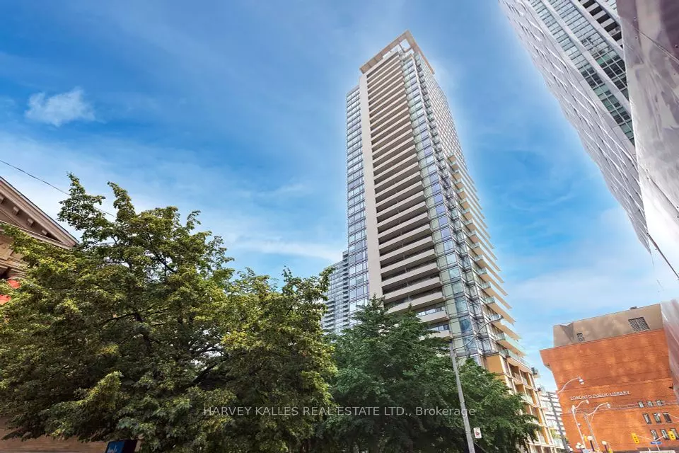 Toronto, ON M4W 3Y8,18 Yorkville AVE #2403