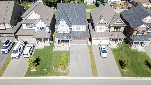 New Tecumseth, ON L0G 1W0,82 Pridham PL