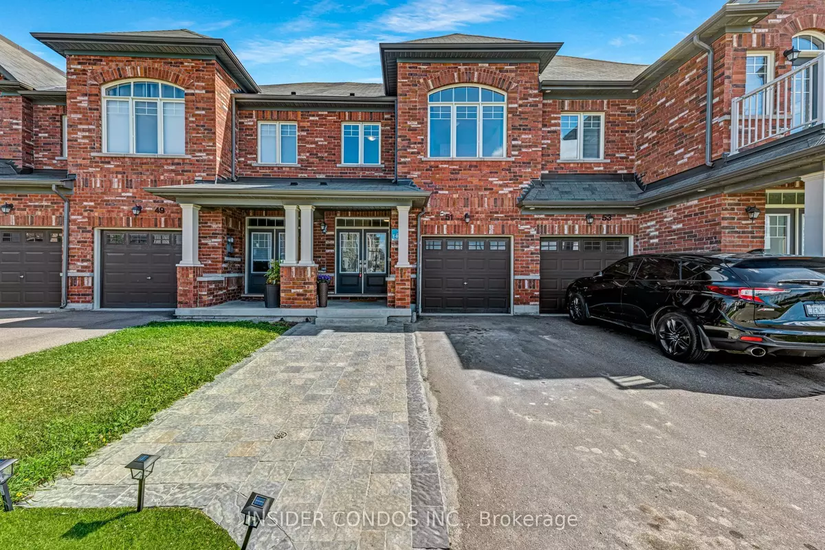 Bradford West Gwillimbury, ON L3Z 0V3,51 Selby CRES