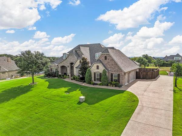 155 Creek Wood Drive,  Aledo,  TX 76008