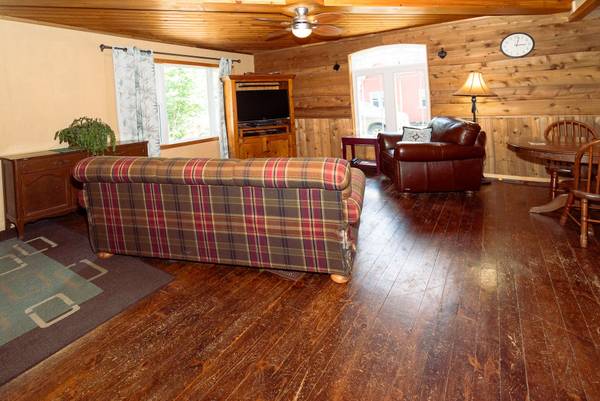 Algonquin Highlands, ON K0M 2K0,15591 HWY 35 ST