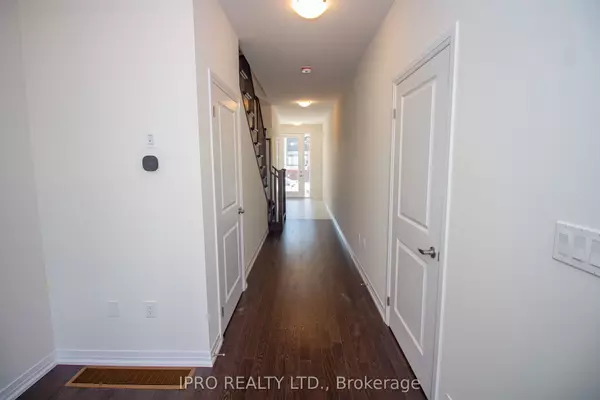 Cambridge, ON N1S 0E6,15 Blacklock ST #11