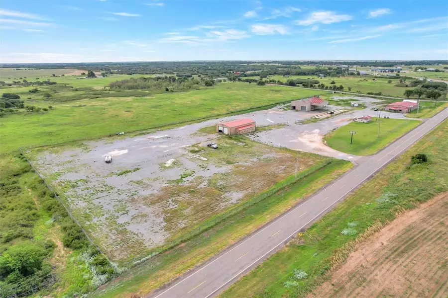 12284 OK-30 Highway, Erick, OK 73645