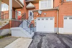 Brampton, ON L6X 5A6,125 Dunlop CT