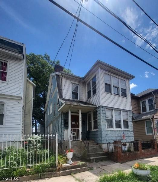 274 Leslie St, Newark City, NJ 07112