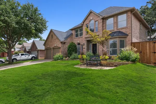 Grapevine, TX 76051,1032 Woodbriar Drive