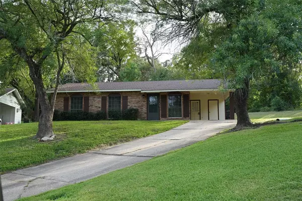 6514 Lago Circle,  Shreveport,  LA 71119