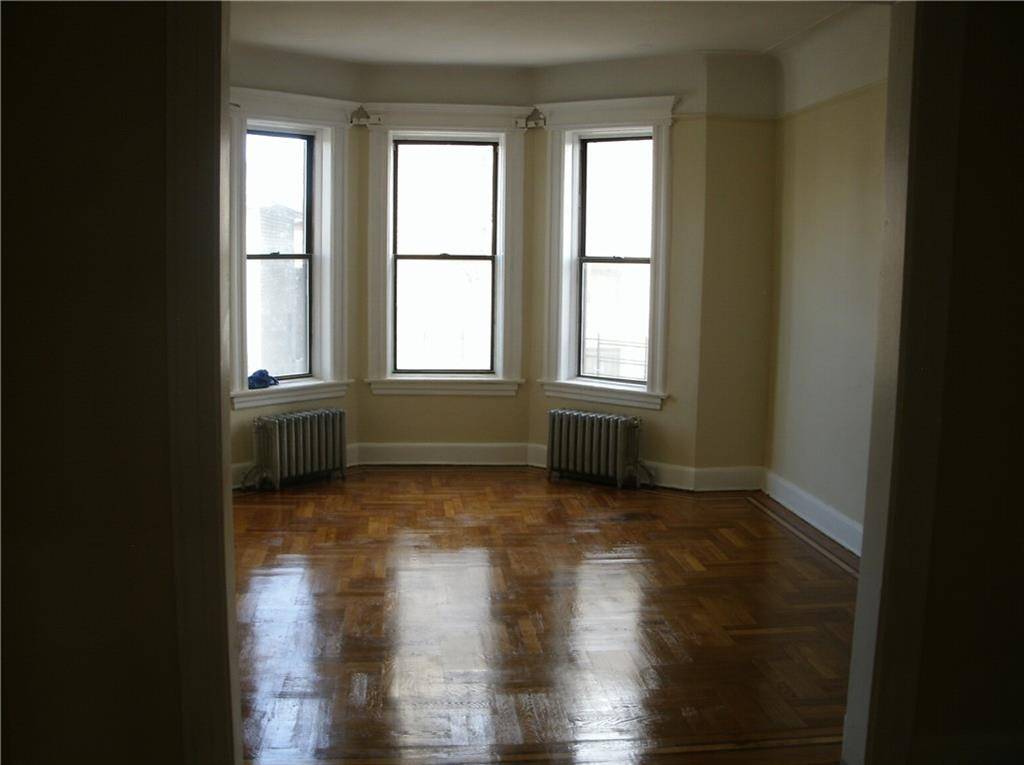 Brooklyn, NY 11226,Address not disclosed