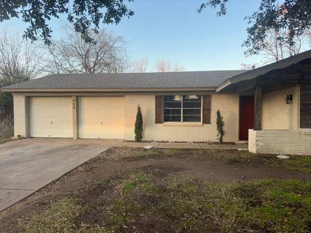 Hurst, TX 76053,420 Glenwood Terrace