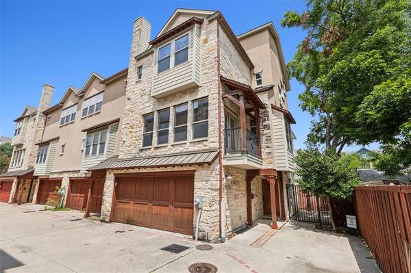 1720 Lewis Court, Dallas, TX 75206