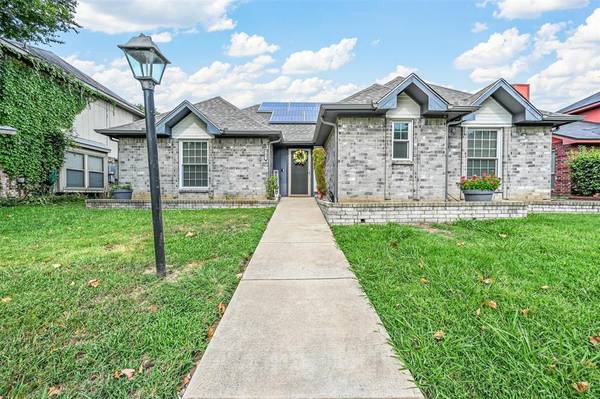 4109 Endicott Drive,  Grand Prairie,  TX 75052