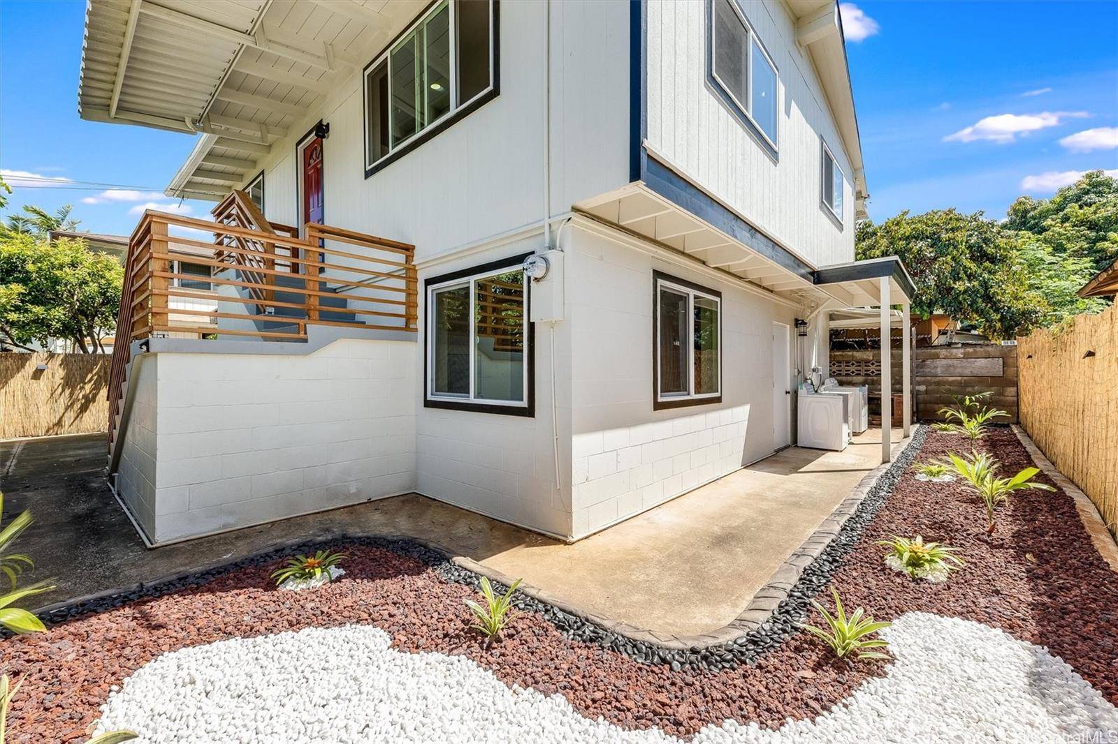Honolulu, HI 96819,2326 Rose Street #A
