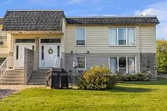 Whitby, ON L1N 2R1,540 Mary ST E #3-1