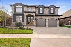 255 Colbeck DR, Welland, ON L3C 0B4