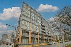 6 Parkwood AVE #611, Toronto C02, ON M4V 0A3