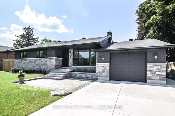 118 SENECA DR, Hamilton, ON L9G 3B9