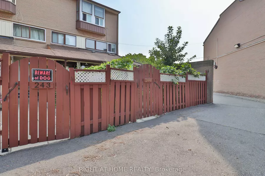 260 John Garland BLVD #244, Toronto W10, ON M9V 1N8