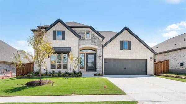 2213 Moore Valley Drive, Mckinney, TX 75071