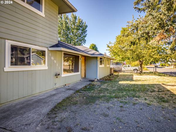 Milwaukie, OR 97267,16911 SE BERGHAMMER ST