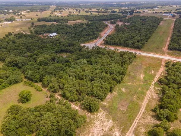 Alvord, TX 76225,160 Creek Crossing Street