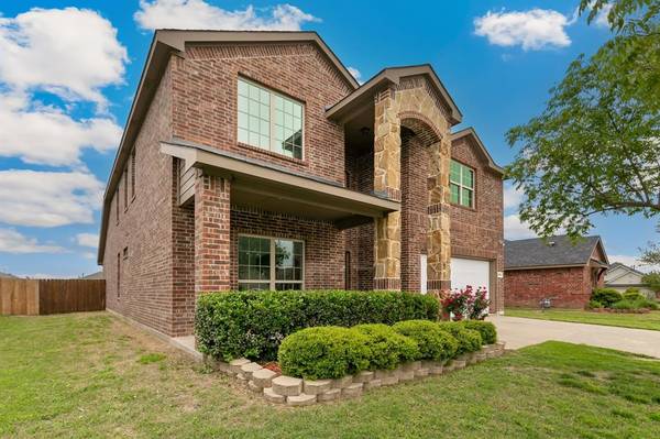 1523 Colgate Drive, Van Alstyne, TX 75495