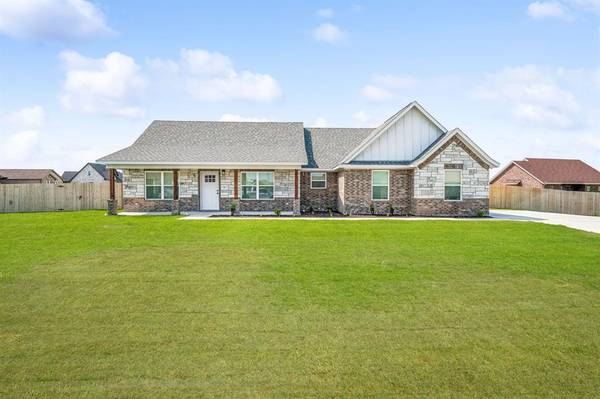 1033 Samantha Drive, Nemo, TX 76070