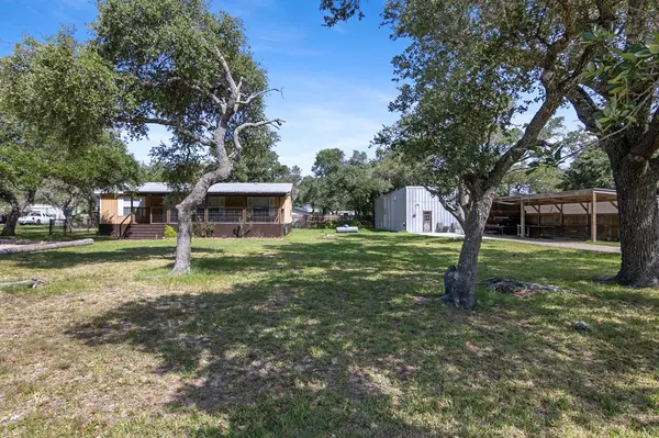 Rockport, TX 78382,62 Portia Avenue