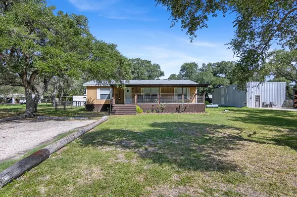 Rockport, TX 78382,62 Portia Avenue