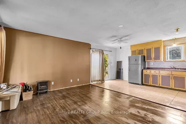 North Middlesex, ON N0M 2K0,262 Delaware ST