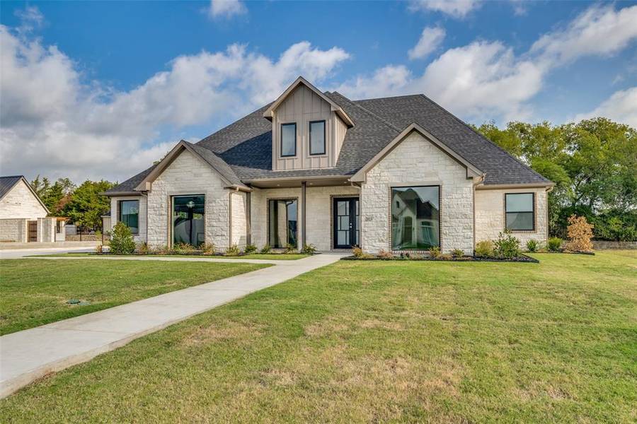 313 Renaissance Lane, Heath, TX 75032