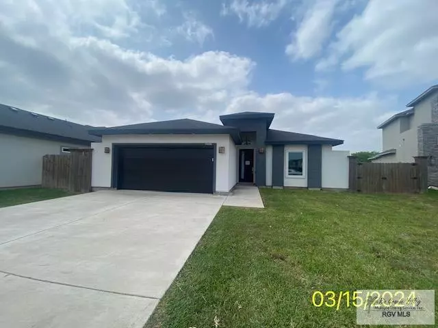 Los Fresnos, TX 78566,9408 W QUEEN PALM