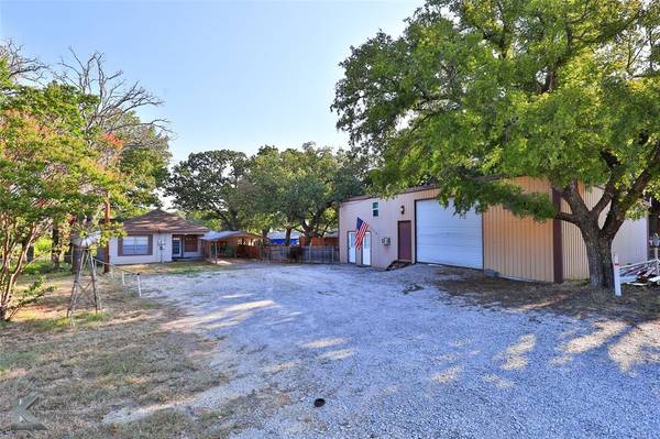 Eastland, TX 76448,106 County Road 603