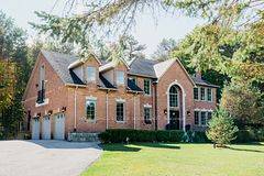 8 Greenvalley CIR, Whitchurch-stouffville, ON L4A 2L4