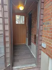 27 Kingsview BLVD #1, Toronto W09, ON M9R 1T5