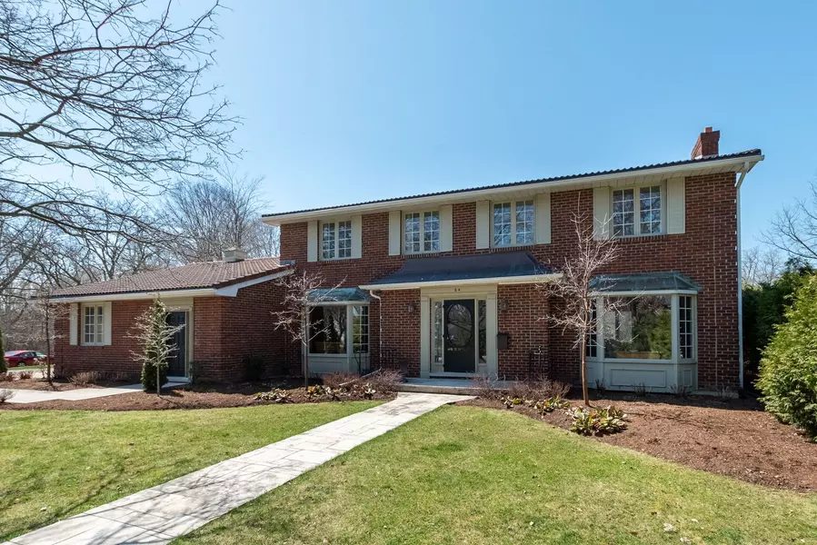 64 SHERWOOD AVE, London, ON N6A 2E2