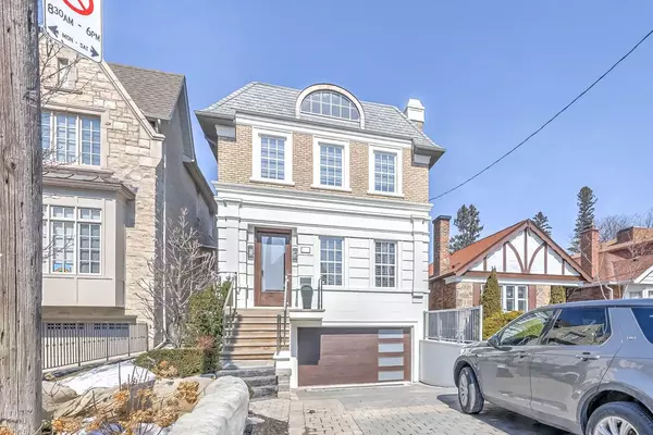 120 Felbrigg AVE, Toronto C04, ON M5M 2M5