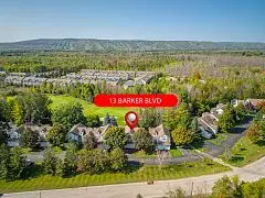 Collingwood, ON L9Y 4W4,13 Barker BLVD #13