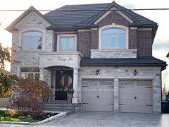 Toronto W04, ON M6L 2G4,269 Falstaff AVE