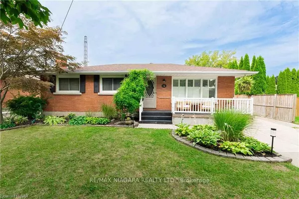 4 JOANNA DR, St. Catharines, ON L2N 1V2