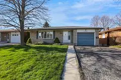 1506 Queens BLVD #Lower, Kitchener, ON N2M 1E4