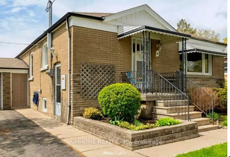 4 Hollingworth DR #BSMT, Toronto E04, ON M1P 1E2