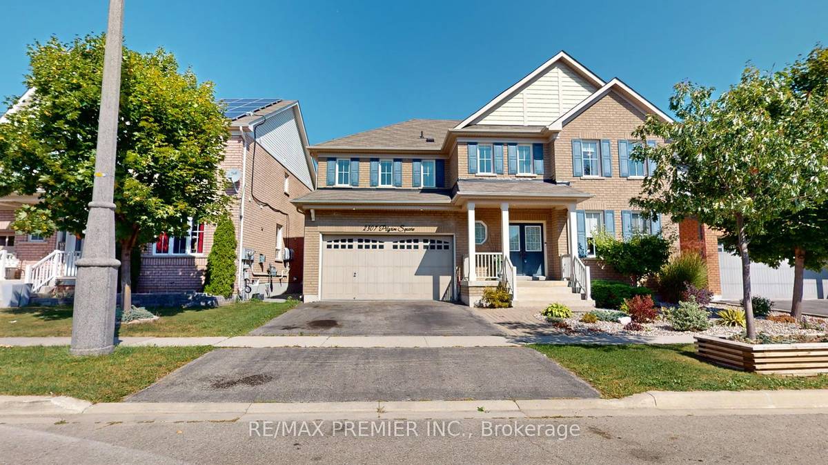 Oshawa, ON L1L 0C2,2307 Pilgrim SQ