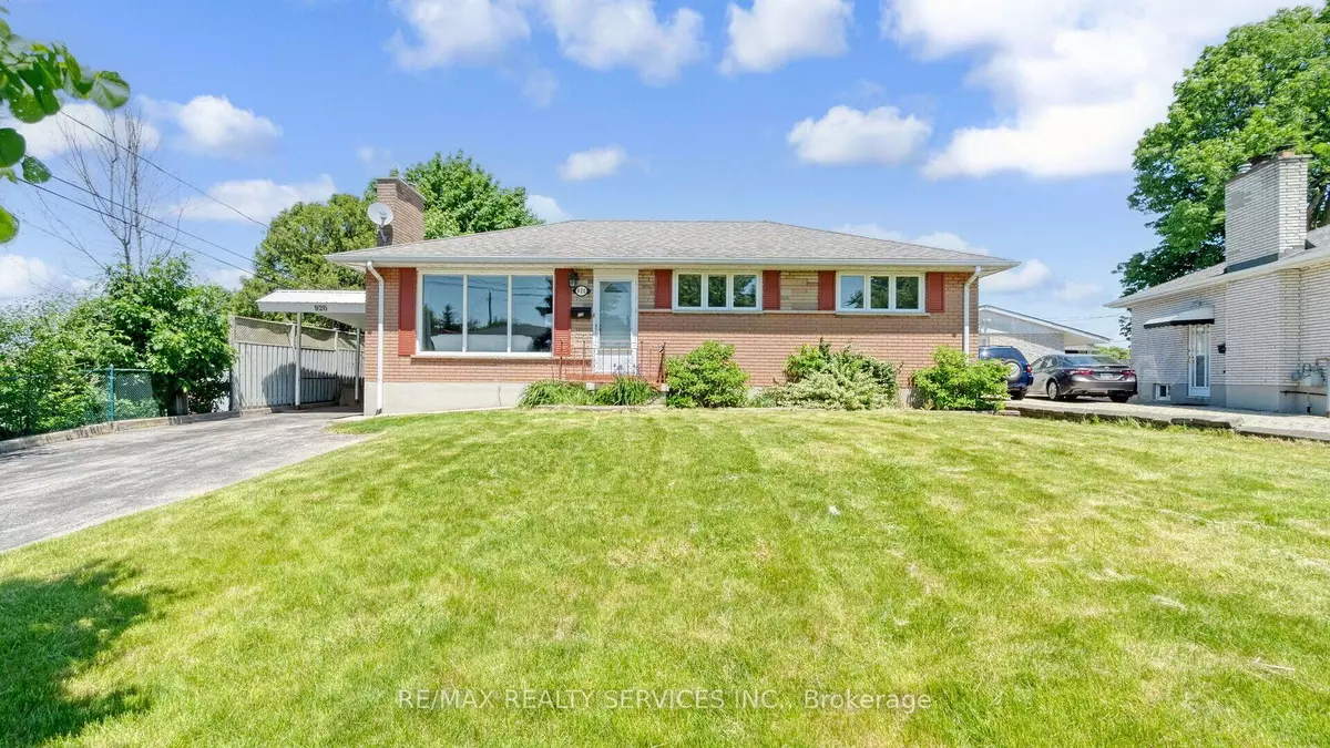 London, ON N5Z 3H7,920 Eagle CRES