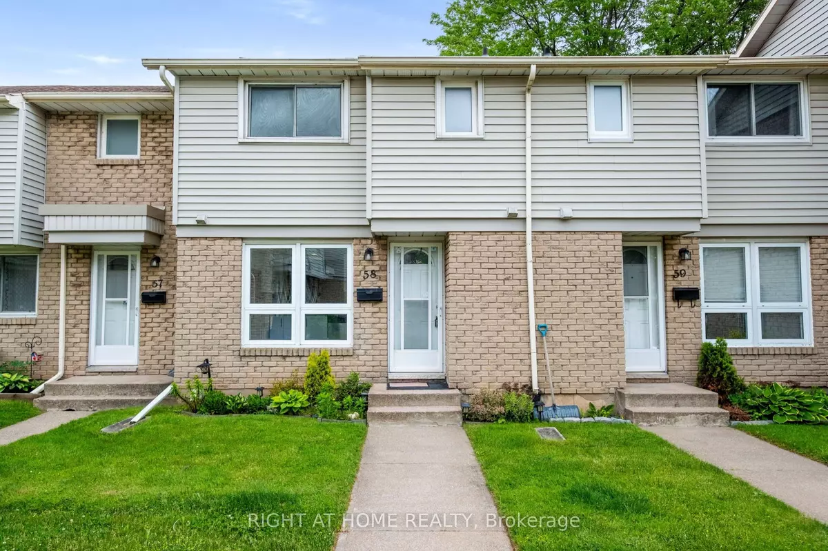 Niagara Falls, ON L2J 1B2,6767 Thorold Stone RD #58