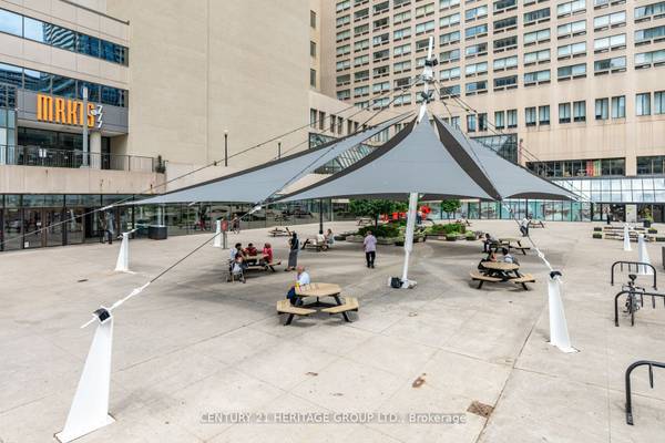 Toronto C01, ON M5B 0A5,386 Yonge ST #4509