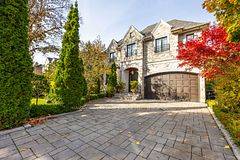 88 Beechwood AVE, Toronto C12, ON M2L 1J5