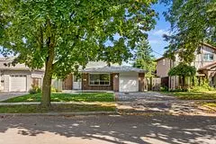 23 Lesgay CRES, Toronto C15, ON M2J 2H9