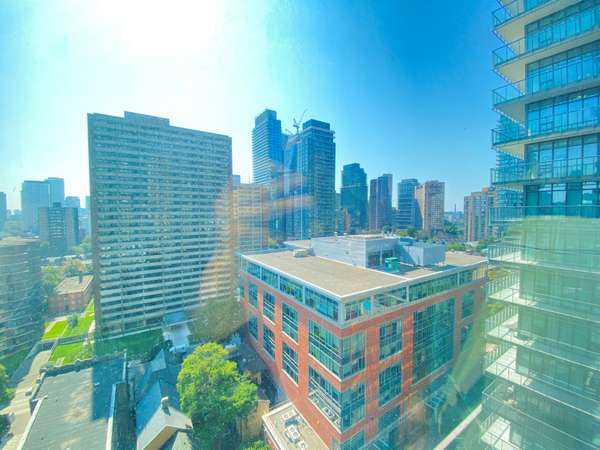 45 Charles ST E #1602, Toronto C08, ON M4Y 0B8