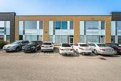 1215 queensway WAY E #53, Mississauga, ON L4Y 0G4