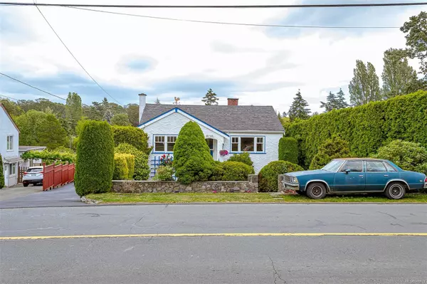 Saanich, BC V8X 1Y1,3751 Saanich Rd